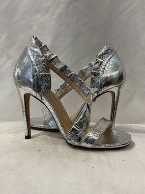 Schultz Heels